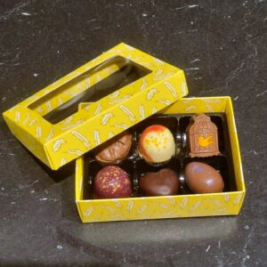 Påskask med 6st praliner