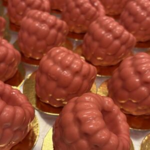 trompe l'oeil, fruktbakelse hallon